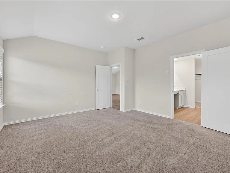 102 Goel St — Photo 25