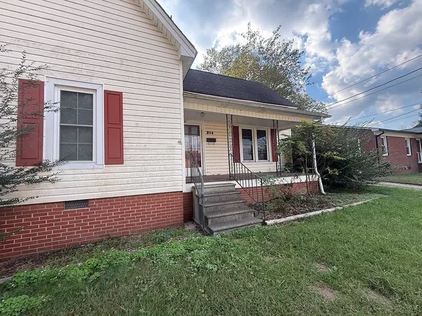 310 E Garden St, Landis, NC 28088