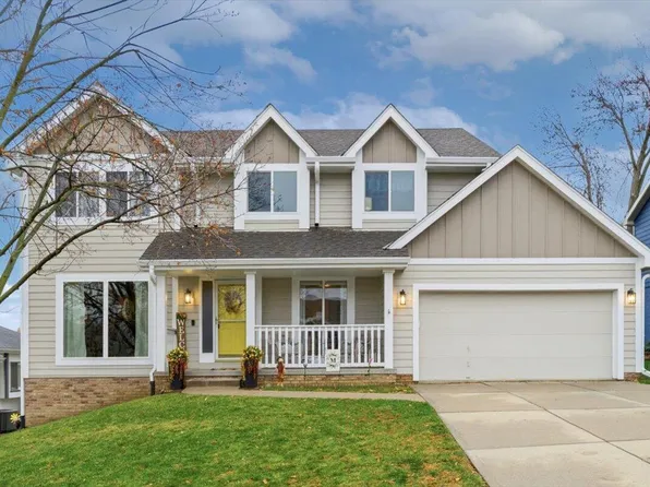195 Woodbury Cir, Council Bluffs, IA 51503