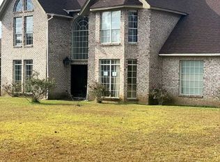 111 Bonnie Cir, Edwards, MS 39066