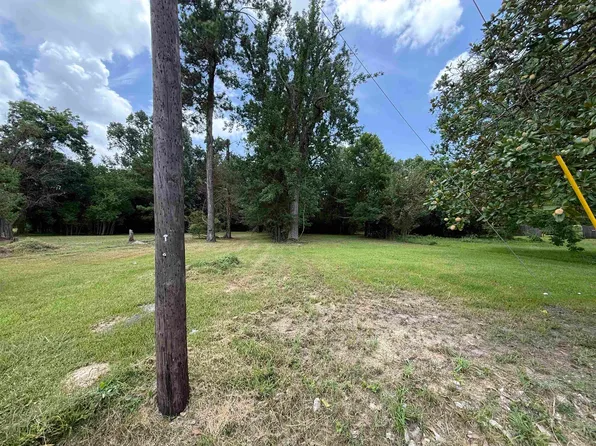 1355 Hale St, Beaumont, TX 77703