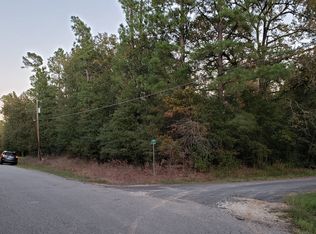 Long Rd, Livingston, TX 77351