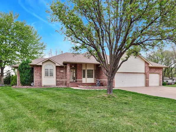 5 Taylor Ct, Augusta, KS 67010