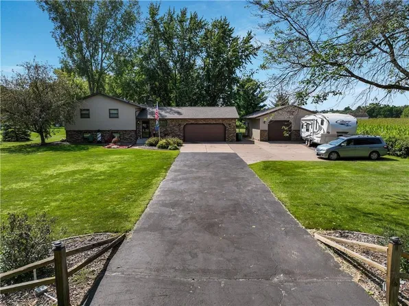 13577 95th Avenue, Chippewa Falls, WI 54729