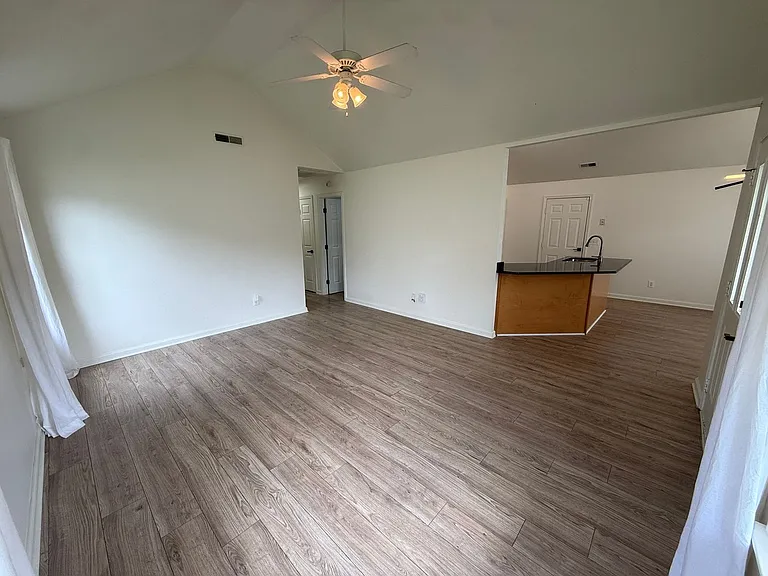 3002 Tuckers Pl — Photo 3