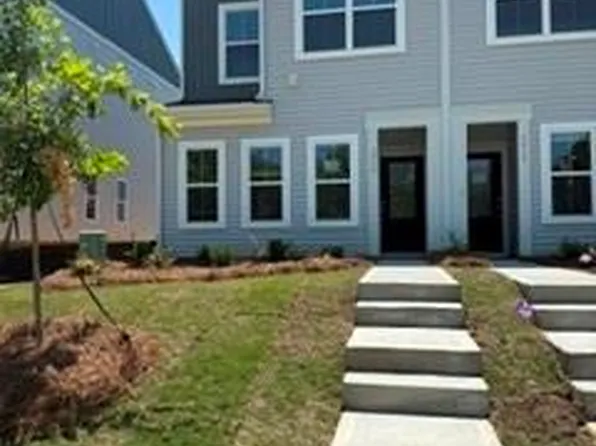 4618 Lakeview Rd, Charlotte, NC 28216