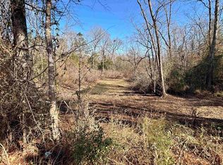 1065 S Main St, Reklaw, TX 75784