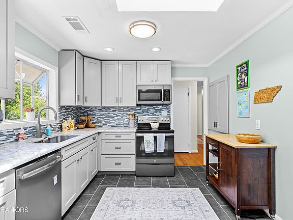 2nd image of 4704 Santala Dr