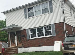654 Willowbrook Rd #1, Staten Island, NY 10314