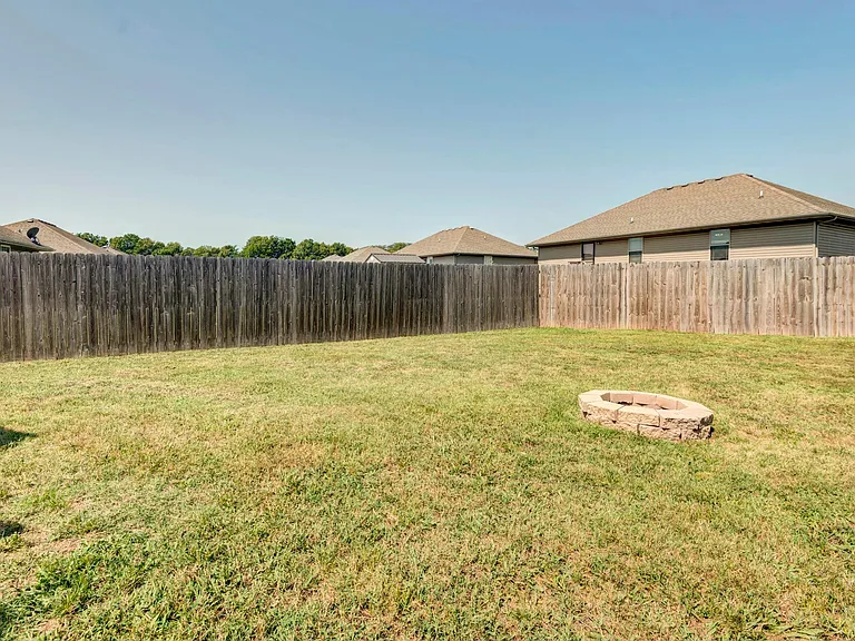 5583 W Sugar Pine Dr — Photo 4