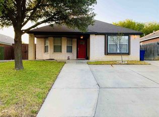 1910 Denmark Ln, Laredo, TX 78045