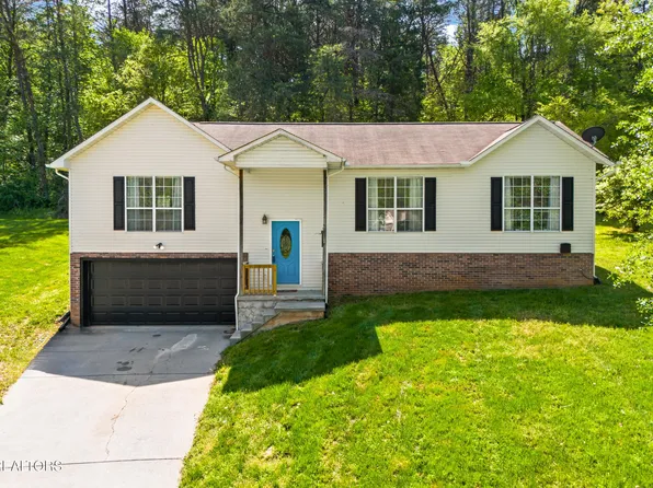 228 Mason Ct, Maryville, TN 37801