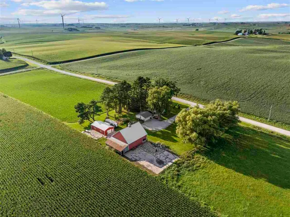 2018 230th St, Williamsburg, IA 52361