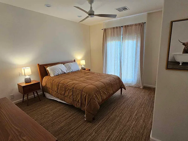 Guest bedroom