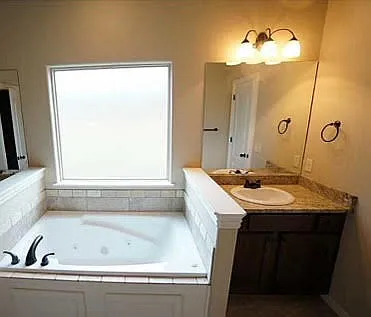 500 SW Milestone Rd — Photo 9