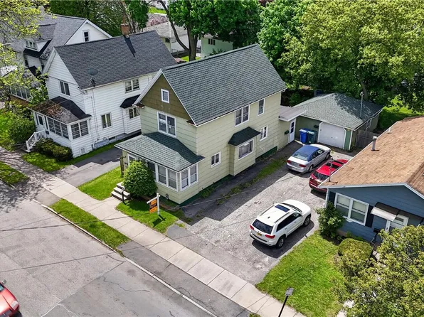 365 Glide St, Rochester, NY 14611