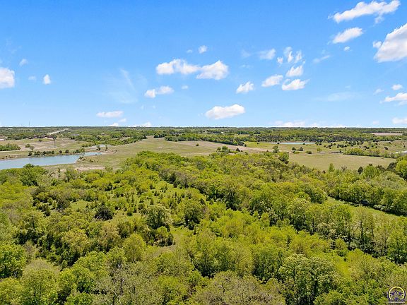 3rd image of 0 SE Shawnee Heights Rd
