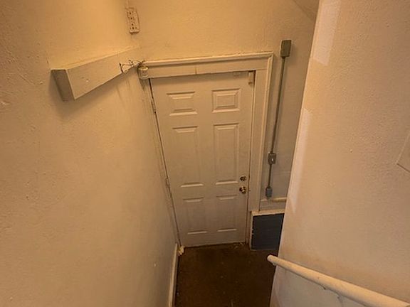 2nd image of 2607 N Indiana Ave