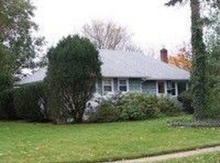 2990 Morgan Dr, Wantagh, NY