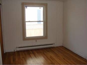 5th image of 15 Pavia Ave