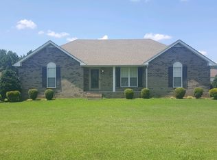 589 Kyson Cir, Lafayette, TN 37083