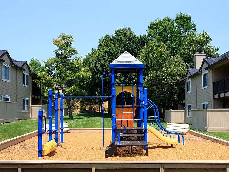 Oak Creek — Photo 1