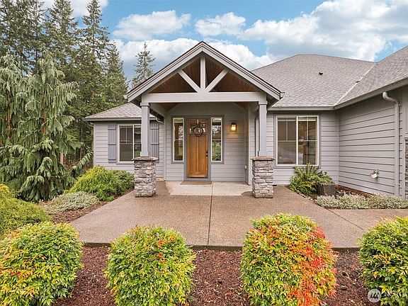 4th image of 14408 NE 188th Avenue