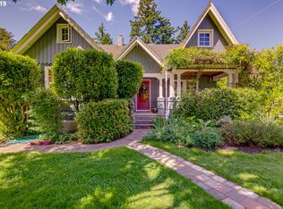 3825 SW Canby St, Portland, OR 97219