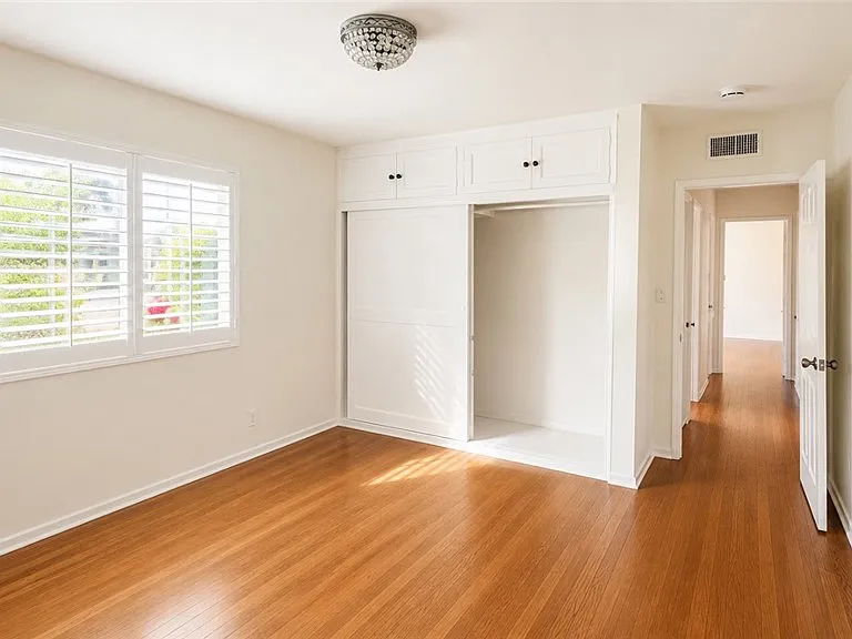 621 N Almansor St — Photo 5