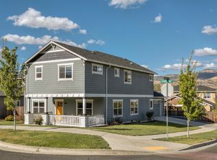 1699 Lithia Way, Talent, OR 97540