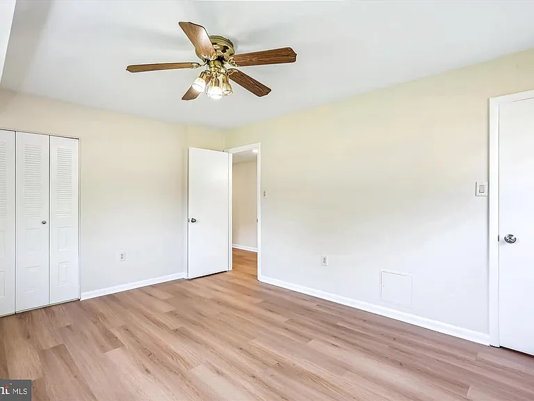 10601 Weymouth St #4 — Photo 18