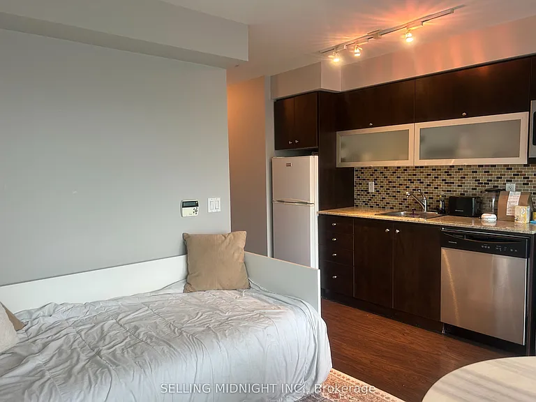 100 Western Battery Rd #2312 — Photo 8
