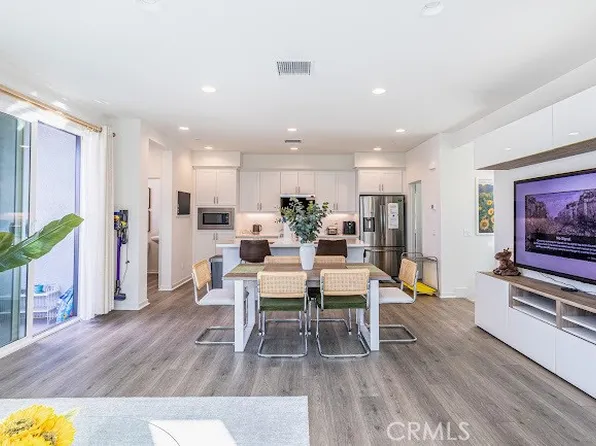 103 Tenor, Irvine, CA 92618