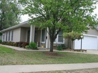 1208 W Wight St, Nevada, MO 64772