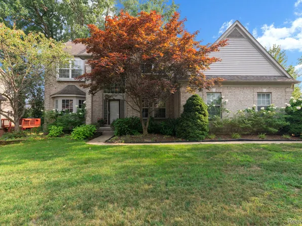 29309 Sunridge, Farmington Hills, MI 48334