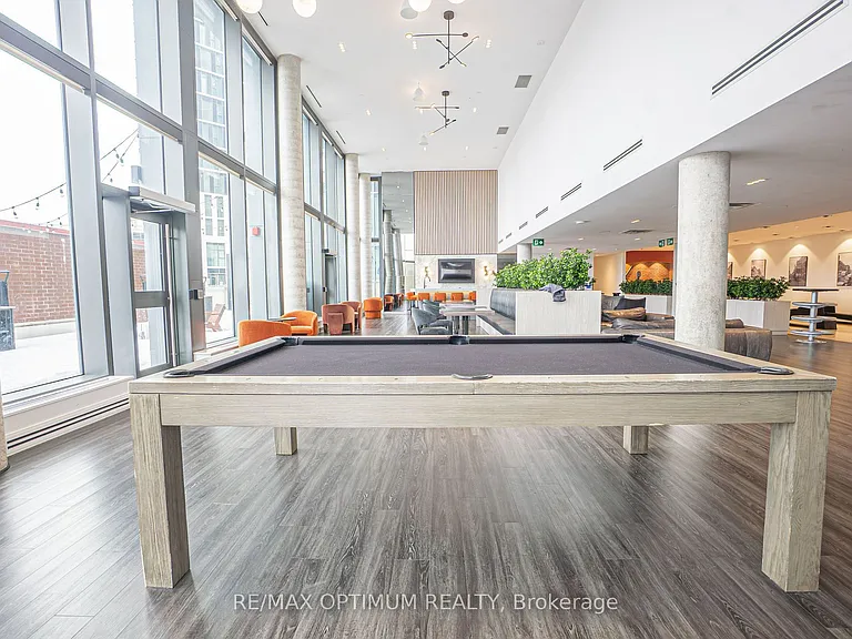 15 Wellington St #603 — Photo 14