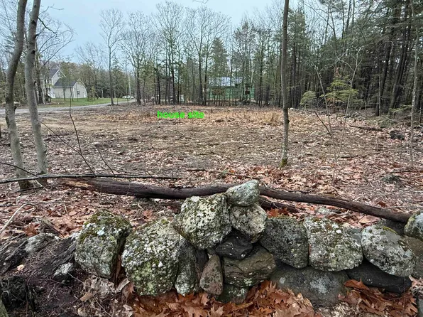 19 Bald Hill Road, Raymond, NH 03077