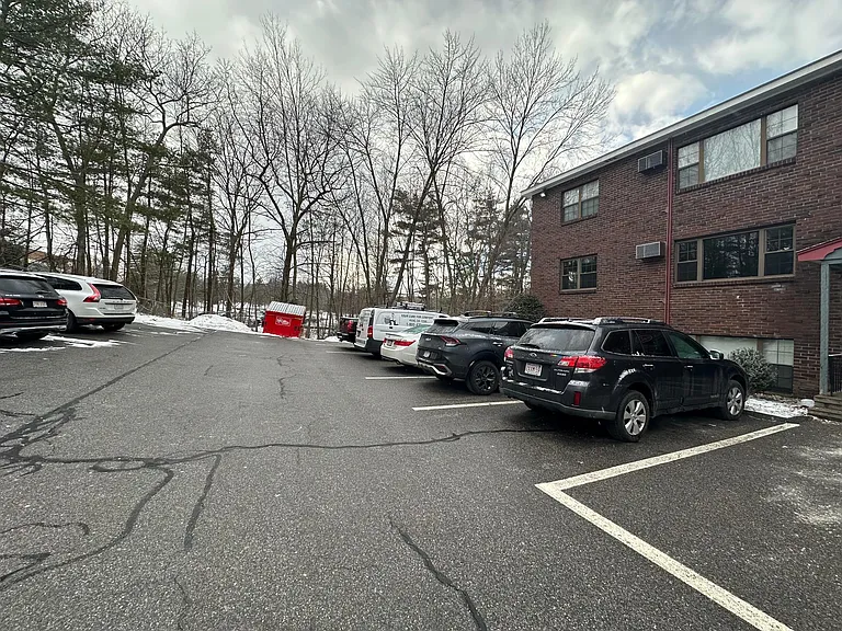 53 Swanson Ct #21C — Photo 13