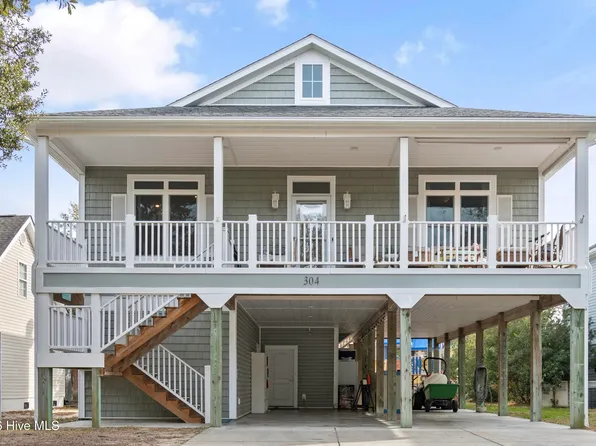 304 NE 47th Street, Oak Island, NC 28465