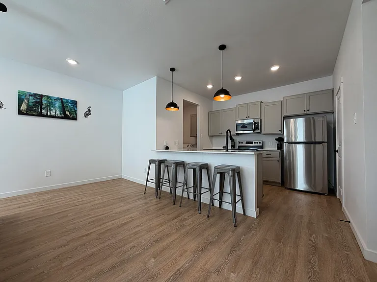 5807 Virginia Ave — Photo 9