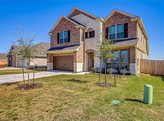 2nd image of 708 Carol Dr