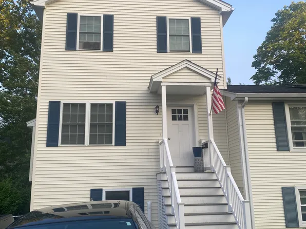 51 Cogswell St, Haverhill, MA 01832