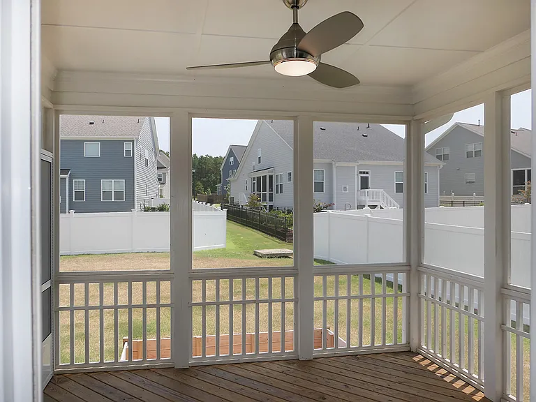 80 Two Creeks Loop — Photo 31
