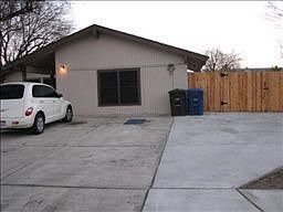 1st image of 214 Meadow Glade Dr