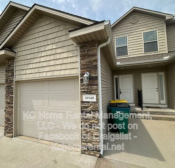 10540 Kane Dr — Photo 2