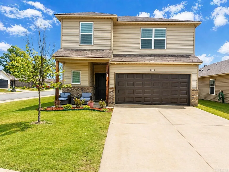 8316 Stacey Ln