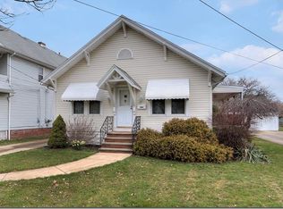 16724 Larchwood Ave, Cleveland, OH