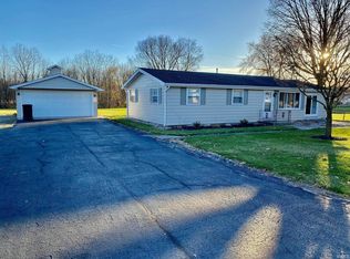 10022 Donald Ave, Leo, IN 46765