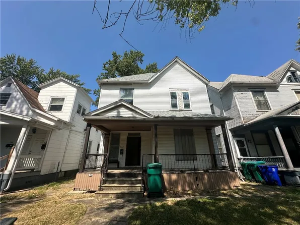 712 W Main St, Decatur, IL 62522