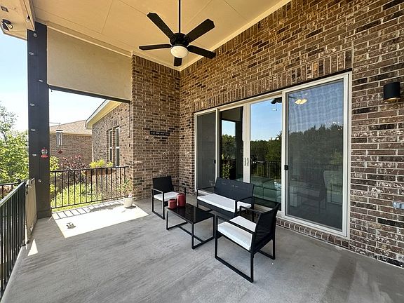 4th image of 240 Brentwood Dr